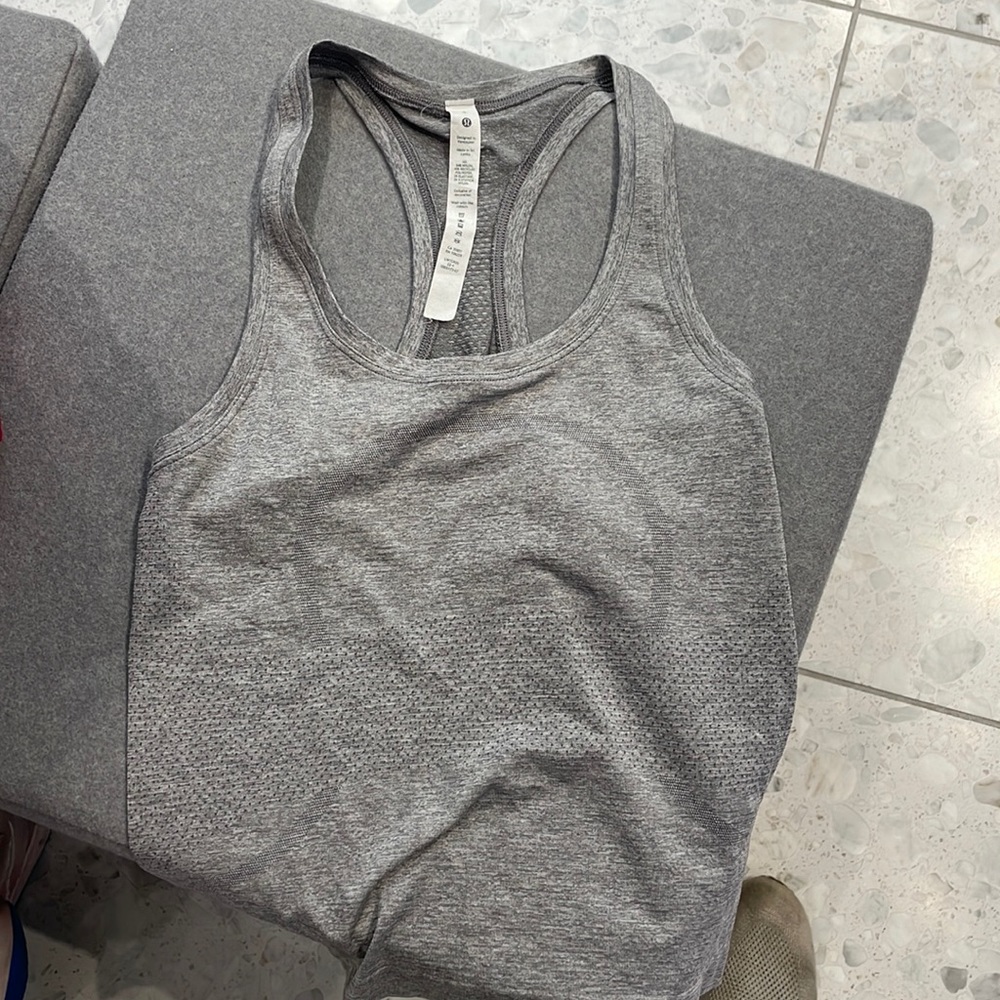 Grey swiftly tank